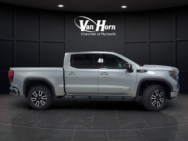 Used 2023 GMC Sierra 1500 AT4 w/ Technology Package AWD/4WD image 8