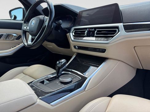 Used 2019 BMW 330i xDrive Sedan w/ Premium Package AWD/4WD image 51