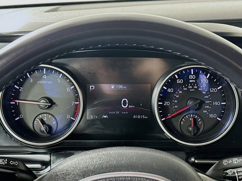 Certified 2024 Kia Carnival LX image 12