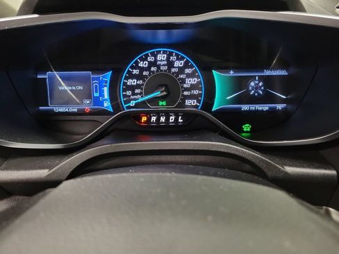 Used 2015 Ford C-MAX Energi SEL w/ Equipment Group 303A FWD image 28