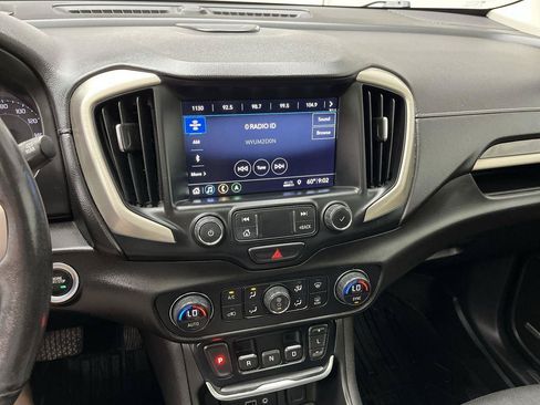 Used 2019 GMC Terrain Denali w/ Advanced Safety Package AWD/4WD image 18