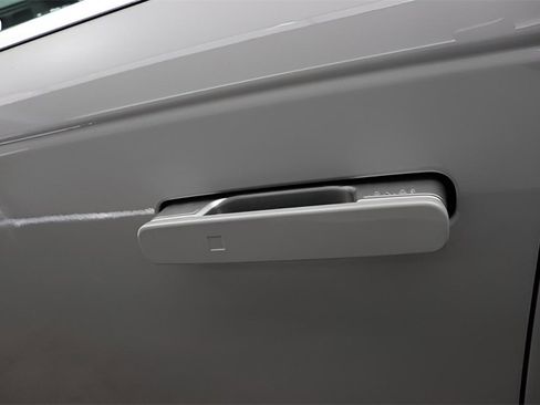 New 2026 Hyundai Ioniq 9 SE image 5