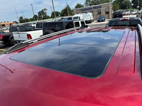 Used 2013 Ford Explorer XLT AWD/4WD image 8