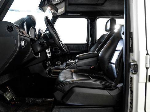 Used 2014 Mercedes-Benz G 63 AMG 4MATIC image 3