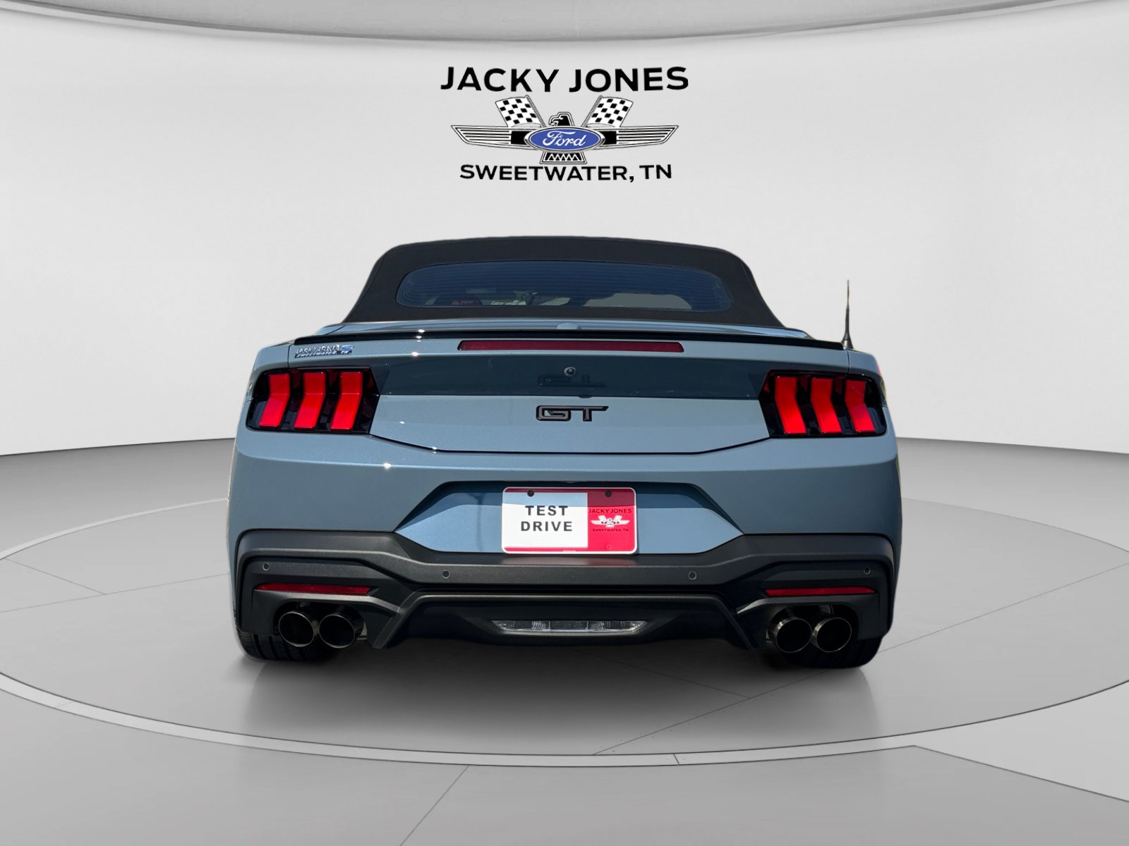 Used 2025 Ford Mustang GT Premium RWD image 4