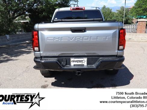 Used 2024 Chevrolet Colorado Trail Boss w/ Technology Package AWD/4WD image 5
