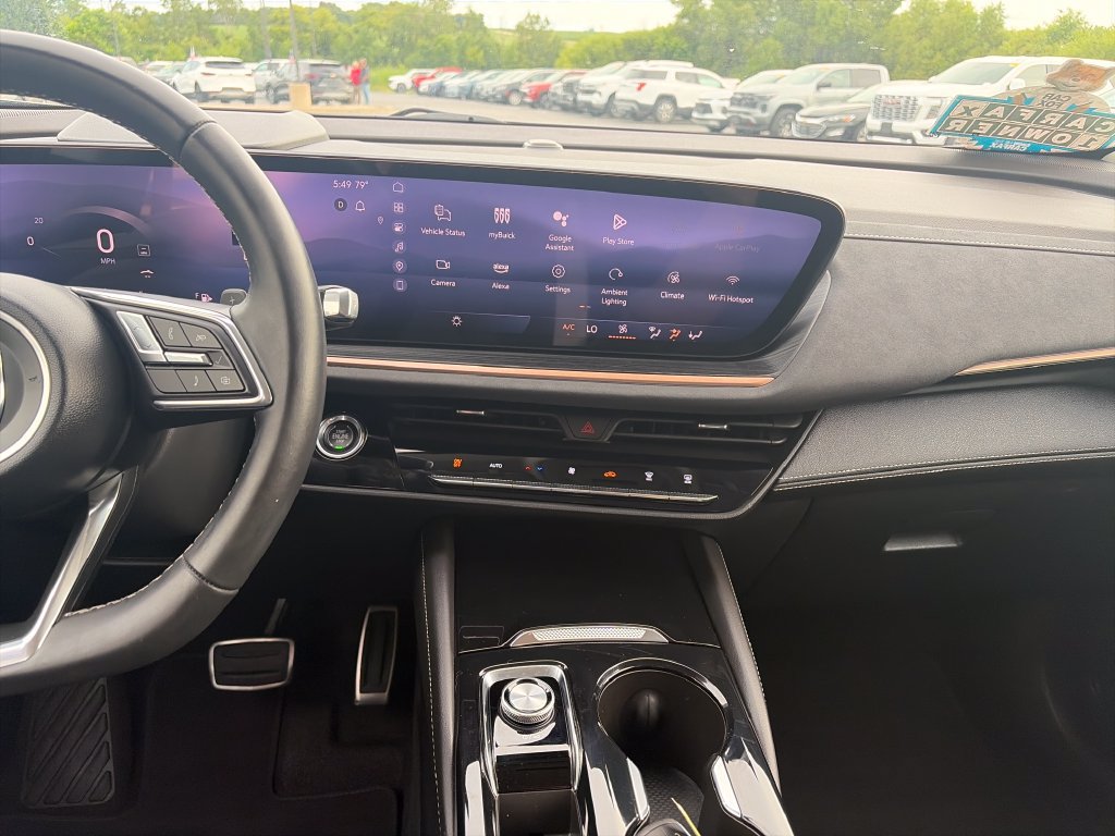 Certified 2025 Buick Envision Sport Touring AWD/4WD image 17
