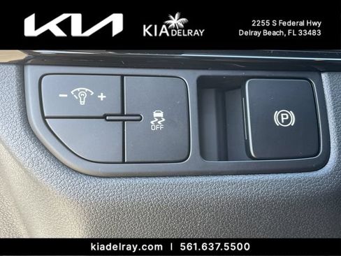 New 2026 Kia Sportage LX FWD image 24