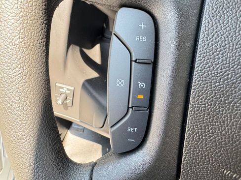 New 2025 Chevrolet Express 2500 Work Van w/ Driver Convenience Package image 13