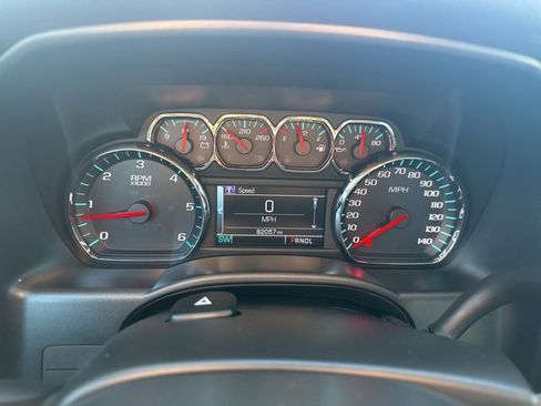 Used 2018 Chevrolet Silverado 1500 LT w/ All Star Edition image 27