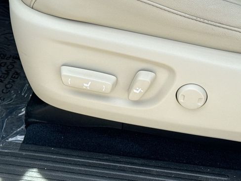Used 2022 Lexus GX 460 Premium AWD/4WD image 15