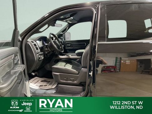 New 2026 RAM 2500 Laramie AWD/4WD image 39