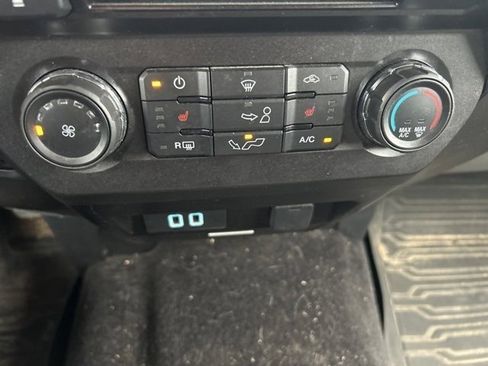 Used 2018 Ford F150 XLT w/ Equipment Group 302A Luxury image 21