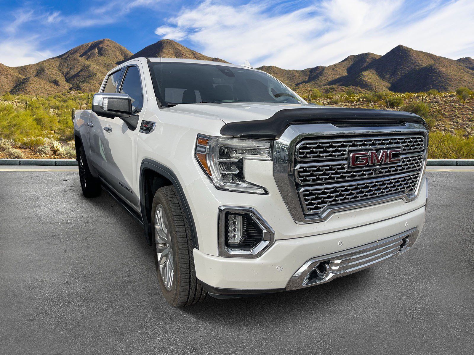 Used 2019 GMC Sierra 1500 Denali w/ Denali Ultimate Package AWD/4WD image 3