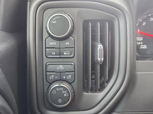 Used 2026 Chevrolet Silverado 1500 Custom AWD/4WD image 26