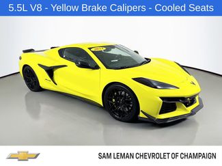 Used 2023 Chevrolet Corvette Z06 w/ Engine Appearance Package video 1