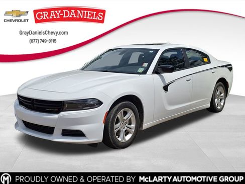 Used 2023 Dodge Charger SXT RWD image 1
