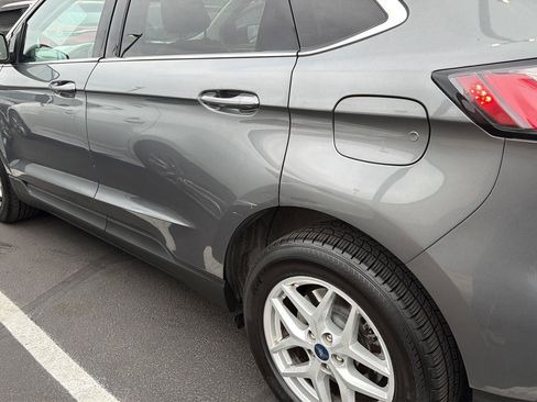 Used 2022 Ford Edge SEL AWD/4WD image 2