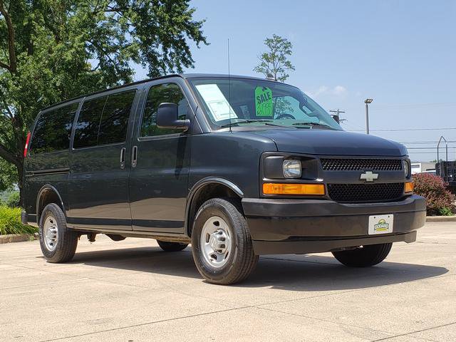 Used 2017 Chevrolet Express 2500 LS RWD image 8
