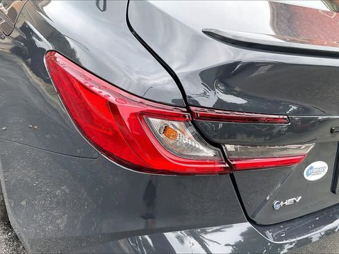 Used 2025 Toyota Camry SE w/ Convenience Package FWD image 28