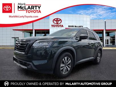 Used 2022 Nissan Pathfinder SL w/ Lighting Package (N92)
