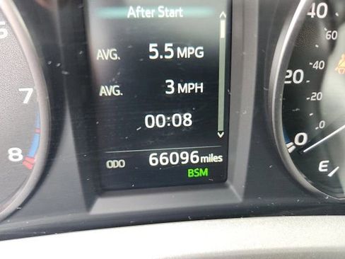 Used 2017 Toyota RAV4 XLE image 25