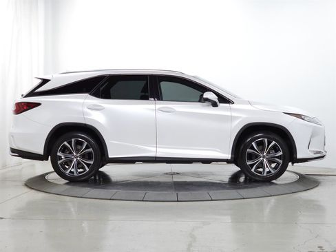 Used 2022 Lexus RX 350L FWD w/ Premium Package image 12