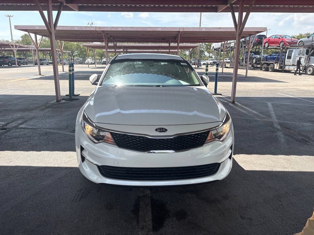 Used 2016 Kia Optima LX FWD image 2