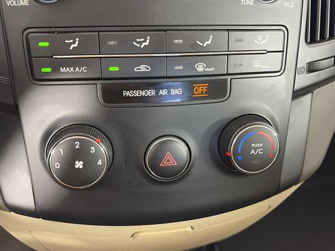 Used 2012 Hyundai Elantra GLS FWD image 20