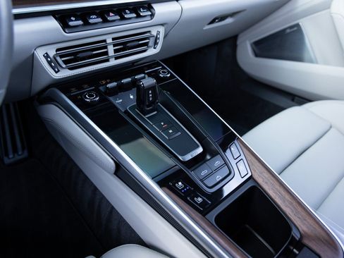 Certified 2024 Porsche 911 Turbo S image 19