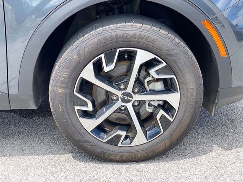 Used 2024 Kia Sportage EX AWD/4WD image 40