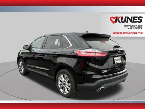 Used 2022 Ford Edge Titanium AWD/4WD image 9