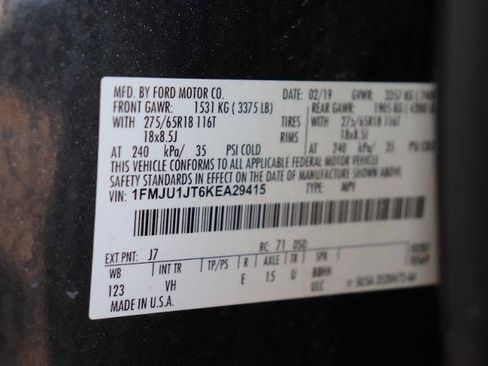 Certified 2019 Ford Expedition XLT w/ Equipment Group 201A image 38