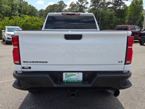 Certified 2025 Chevrolet Silverado 2500 LT w/ Trail Boss Package AWD/4WD image 9