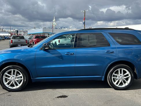 Used 2025 Dodge Durango GT AWD/4WD image 8
