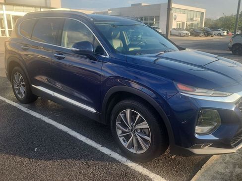 Used 2020 Hyundai Santa Fe SEL w/ Convenience + Premium Package AWD/4WD image 7