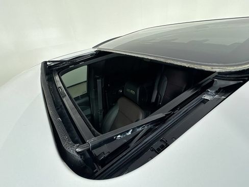 Used 2023 Chevrolet Traverse High Country w/ LPO, Floor Liner Package FWD image 27