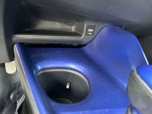 Used 2021 Toyota C-HR XLE image 21