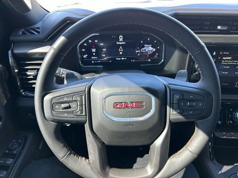 Used 2025 GMC Sierra 1500 AT4 w/ AT4 Premium Package image 11