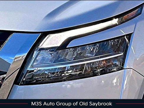 Certified 2023 Nissan Pathfinder Platinum w/ Lighting Package (N92) image 33