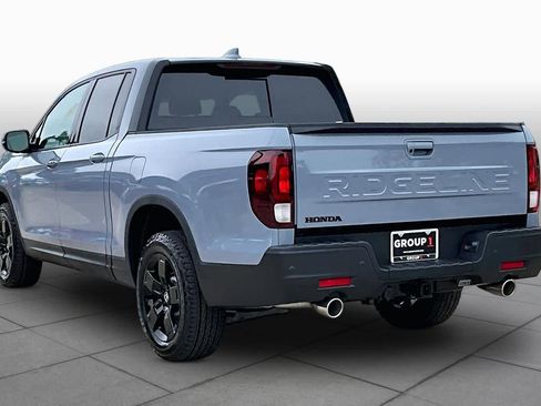 New 2026 Honda Ridgeline Black Edition image 12