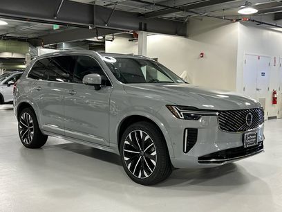 Used 2026 Volvo XC90 B6 Plus w/ Protection Package