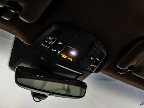 Used 2021 Porsche 911 Turbo S image 41