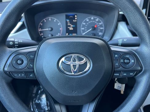 Used 2023 Toyota Corolla LE FWD image 22