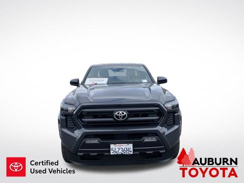 Certified 2025 Toyota Tacoma SR5 AWD/4WD image 3