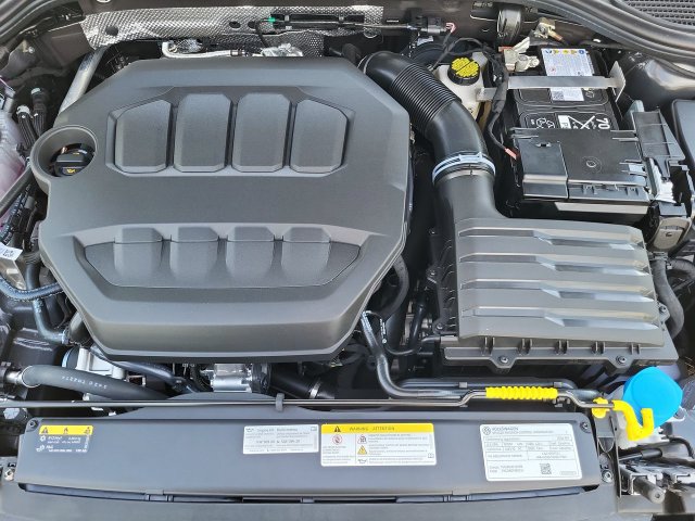New 2026 Volkswagen GTI SE FWD image 21