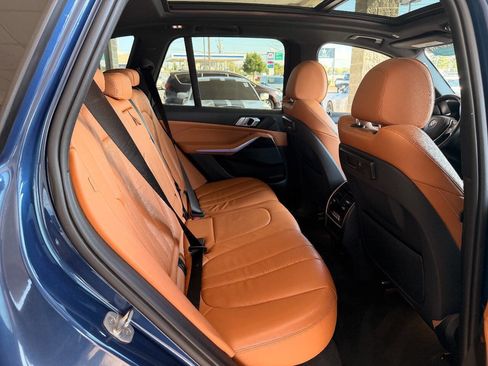 Used 2019 BMW X5 xDrive40i w/ Convenience Package image 32