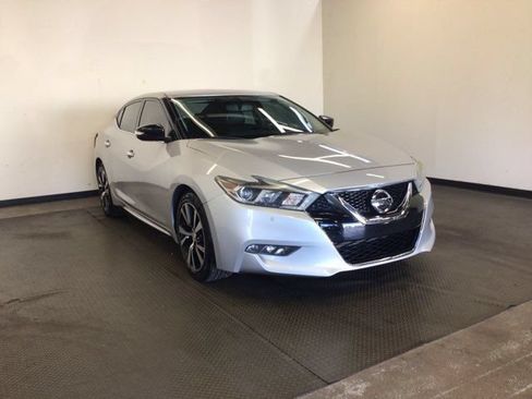 Used 2018 Nissan Maxima 3.5 SV FWD image 1