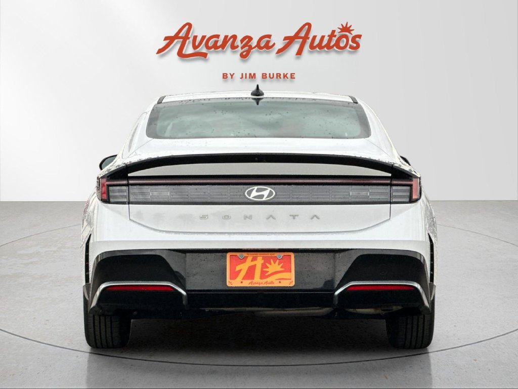 Used 2025 Hyundai Sonata SEL FWD image 4