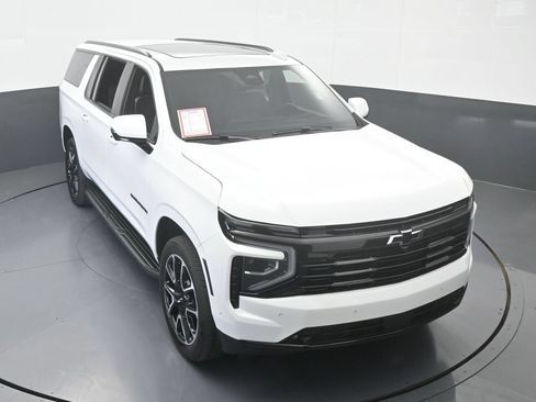 Used 2026 Chevrolet Suburban RST w/ Comfort Package RWD image 65